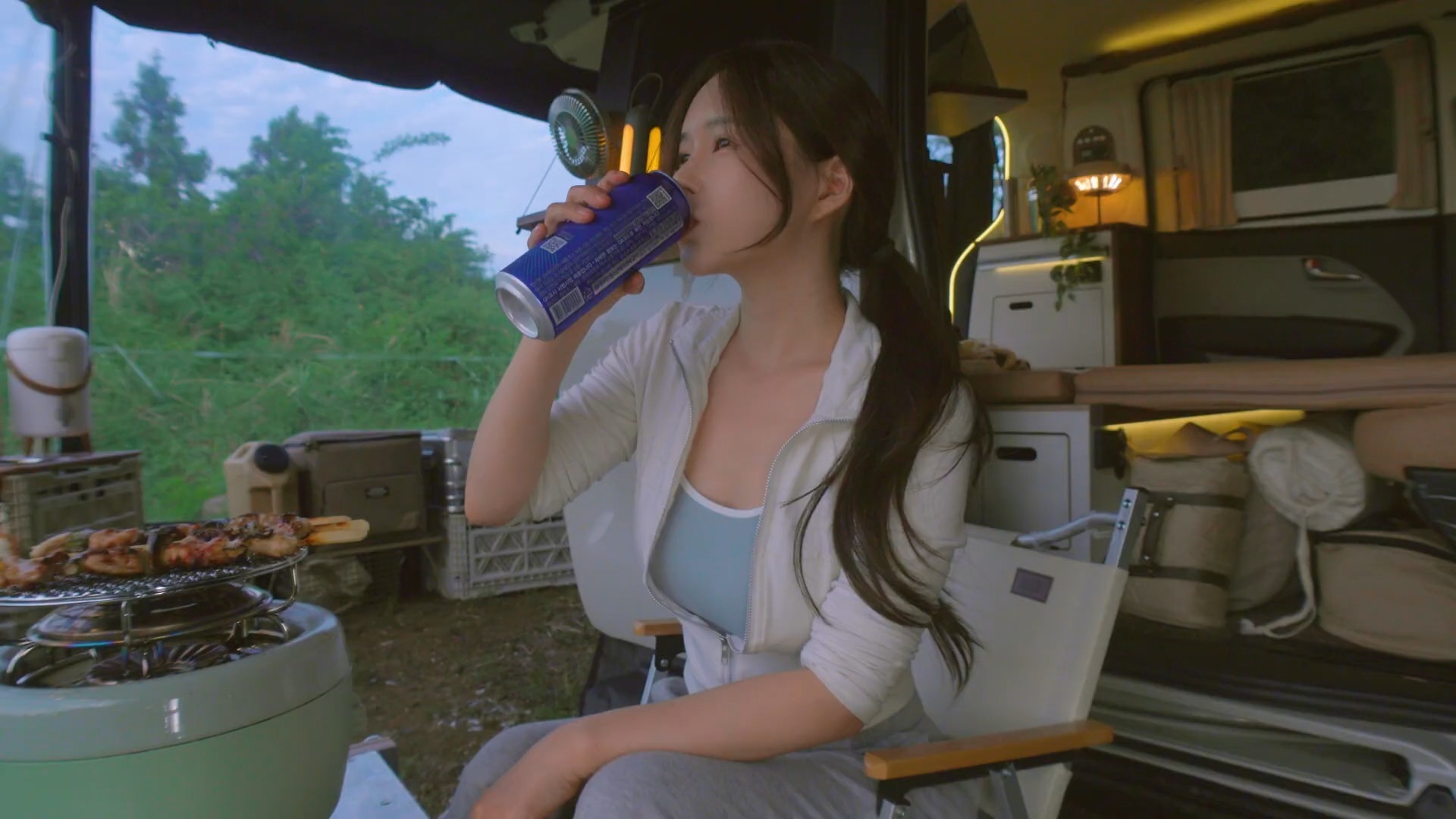 环卫工翻8吨垃圾找回儿童手表，大同最新回应，多个细节披露→